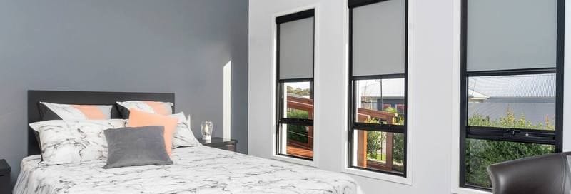 What are the benefits of retractable window blinds? What are the benefits of retractable window blinds?